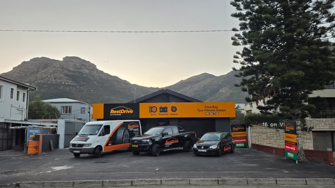 The Best Drive fitment centre with the mountain behind it